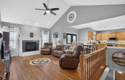 1601 E Fallbrook, Park City, KS 67147