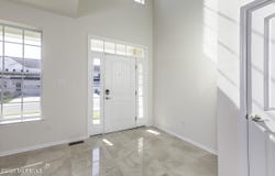 41 Champlain Street, Sicklerville, NJ 08081