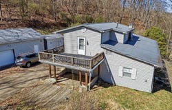 535 County Road 104, Chesapeake, OH 45619