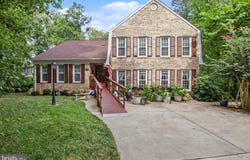 15437 SILVAN GLEN DR, DUMFRIES, VA 22025