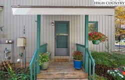 142 S Slope Loop, Banner Elk, NC 28604