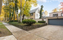 355 Lincoln Road, Grosse Pointe, MI 48230