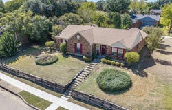 237 S Macarthur Boulevard, Coppell, TX 75019