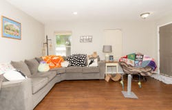 900 E Kirkwood Drive, Aurora, MO 65605