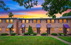 825 Mcclain Road, Columbus, OH 43212