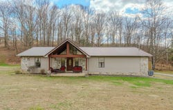 224 Lenz Drive, Kodak, TN 37764