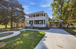 206 Broadway Avenue, Eufaula, OK 74432