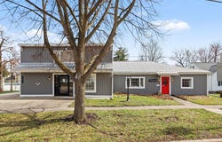 207 Exchange Street, Marshall, MI 49068