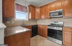 148 MASTERSON Court, EWING, NJ 08618