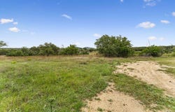 997 G W Edwards, Pipe Creek, TX 78063