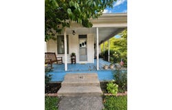 142 Center Ave, Wheeling, WV 26003