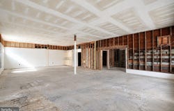 351 W 1ST Avenue, PARKESBURG, PA 19365