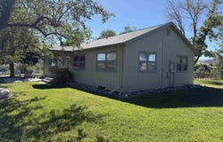 806 Amoretti, Thermopolis, WY 82443