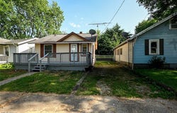 1300 Weiser Avenue, Akron, OH 44314