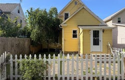 339 Columbus Street, Elyria, OH 44035