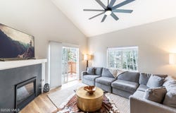 2105 Crazy Horse Circle 2105, Edwards, CO 81632