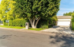 9240 Encino, Northridge, CA 91325