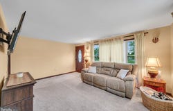 299 BERLIN Road, NEW OXFORD, PA 17350