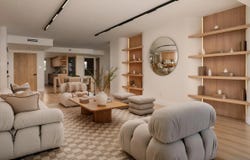 939 Coast, La Jolla, CA 92037