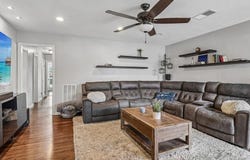 9535 Lakeview Drive, La Mesa, CA 91942