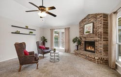 7808 Forest Path, Live Oak, TX 78233