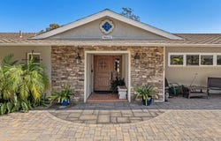 9865 Edgelake Drive, La Mesa, CA 91941