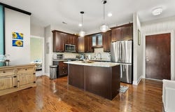 645 Custer Avenue, Evanston, IL 60202