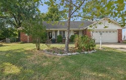 10817 E 26th Place, Tulsa, OK 74129