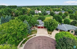 3500 S Marson Manor Cir, Sioux Falls, SD 57103