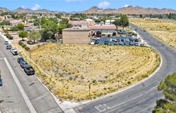 Siskiyou Road, Apple Valley, CA 92307