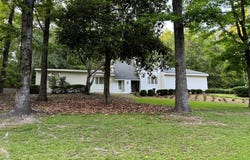 109 Stoneridge Road, Eufaula, AL 36027