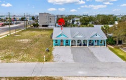 103 N 35th St, Mexico Beach, FL 32456