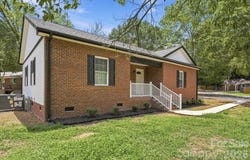 302 Hunter Street, York, SC 29745