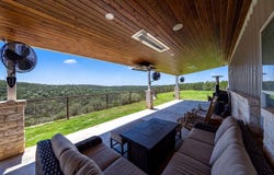 225 Arrowhead Ln, Pipe Creek, TX 78063