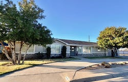 702 Shepherd Circle, Andrews, TX 79714