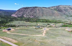SUMMIT VIEW CT lot: 7, Centennial, WY 82055