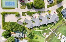 10660 N Southshore Drive, Syracuse, IN 46567