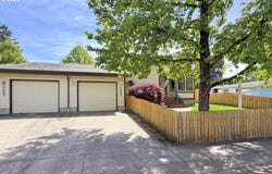 17848 SE SUE Ln, Sandy, OR 97055