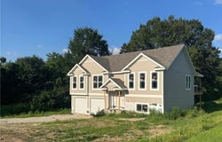 233 SE 141 Road, Warrensburg, MO 64093