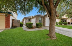 6918 SANDY POINT DR, San Antonio, TX 78244-1105
