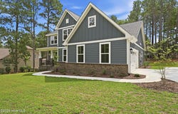 112 Callis Circle, West End, NC 27376