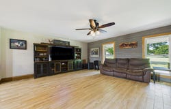 44 CAGLE Dr, Nauvoo, AL 35578