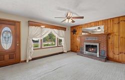 517 OLD WHITE HILL RD, STUARTS DRAFT, VA 24477