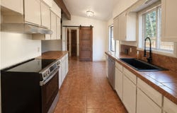 4261 GARDNER Rd, Salem, OR 97302