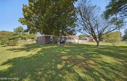 240 Puddin Ridge Road, Moyock, NC 27958