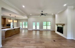 142 Lenox Lane, Columbus, MS 39702