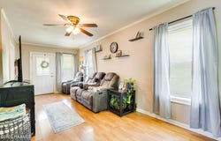 309 E Street, Rayne, LA 70578