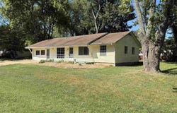 1104 LEONARD DRIVE, Mountain Home, AR 72651