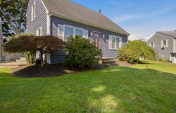 5 Beejay Ct, Warren, RI 02885