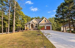 5364 Britton Dr, Villa Rica, GA 30180